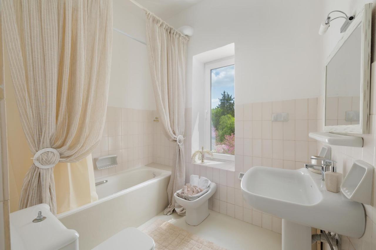 Triklino Estate Villa Afra ภายนอก รูปภาพ